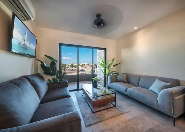 Apartment Bright & Spacious 1br In The Center Playa del Carmen