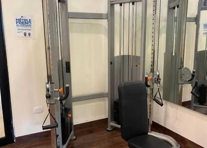 Bright & Spacious 1br In The Center *